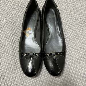 Cole Haan Black Leather Round Toe Buckle Detail Low Wedge Flats